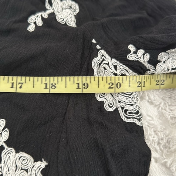 NWOT - FP Austin Emma embroidered swing Mini Dress - Black M - Picture 6 of 8